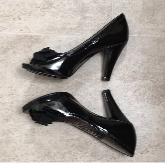 Sofft 8 Black Patent Leather Bow Shoes - Picture 5 of 9